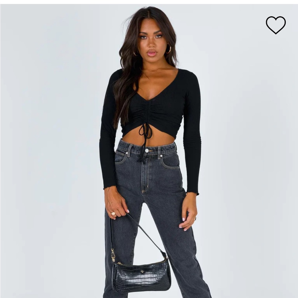 Size 4 Princess Polly Pinch Me Top